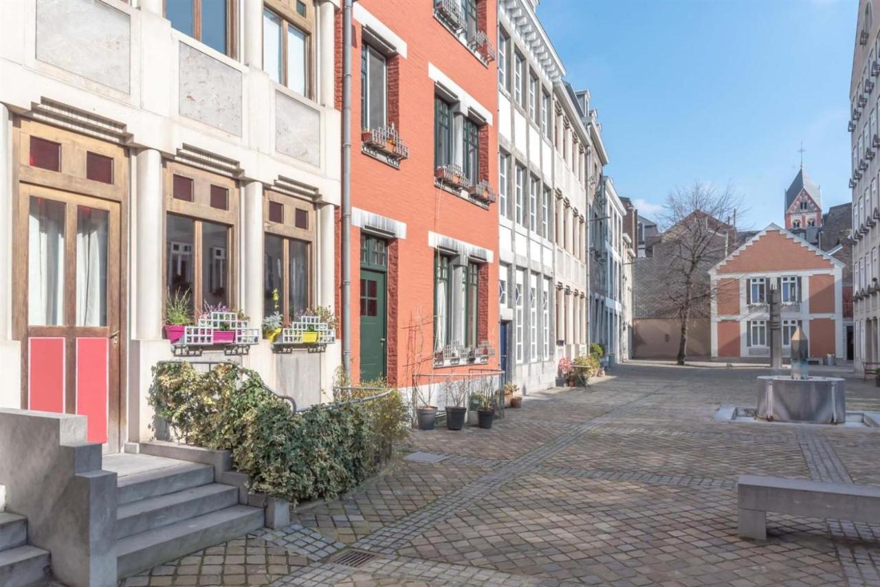 Appartamento Duplex situé au centre du cœur historique de Liège Esterno foto